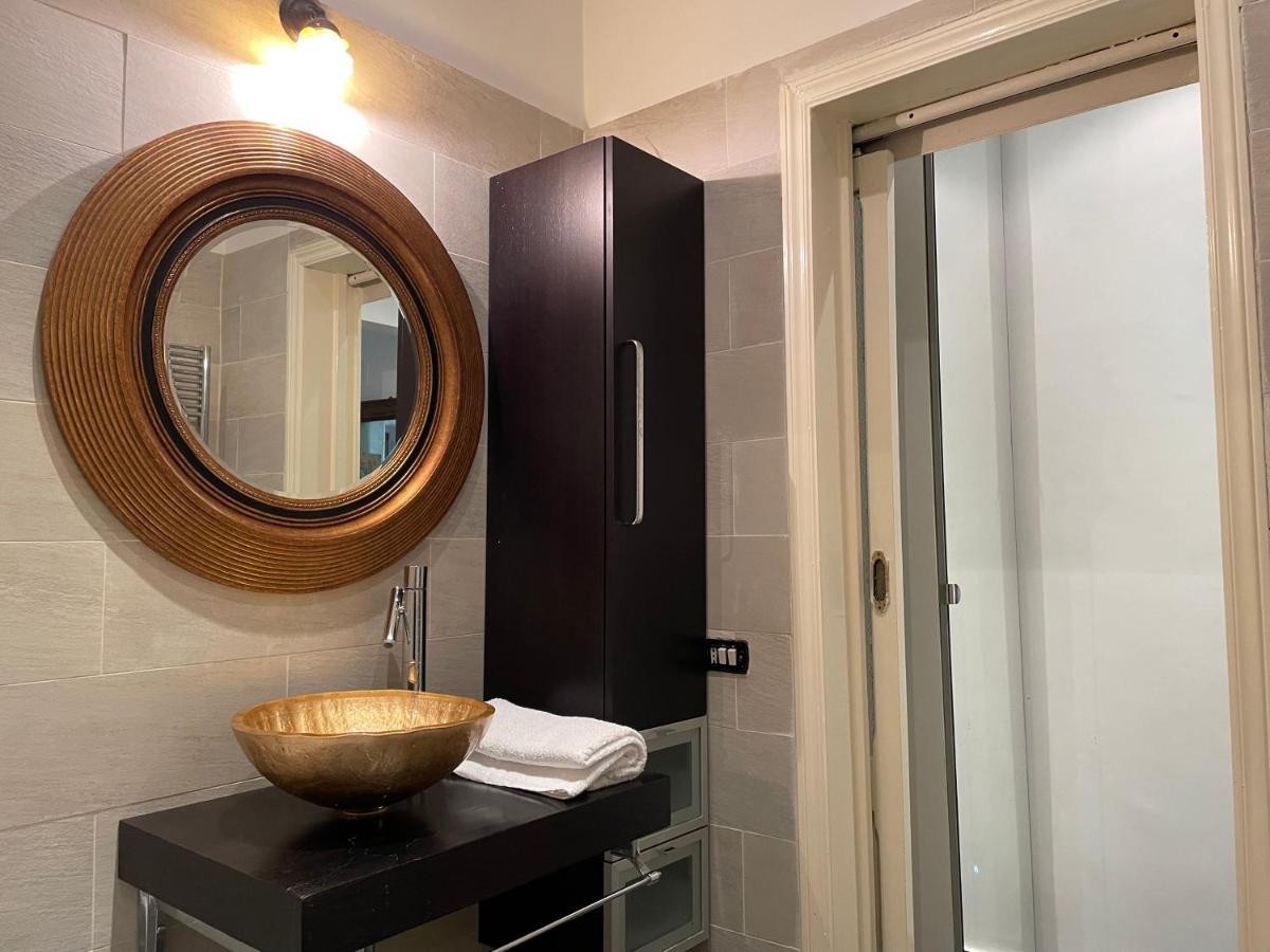 Elegant Apt-Typical Roman Palazzina Pz Alessandria Bagian luar foto