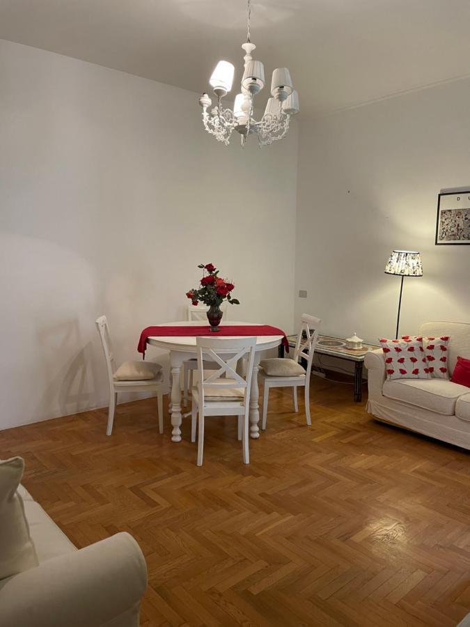 Elegant Apt-Typical Roman Palazzina Pz Alessandria Bagian luar foto