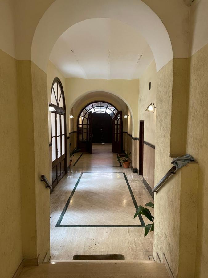 Elegant Apt-Typical Roman Palazzina Pz Alessandria Bagian luar foto