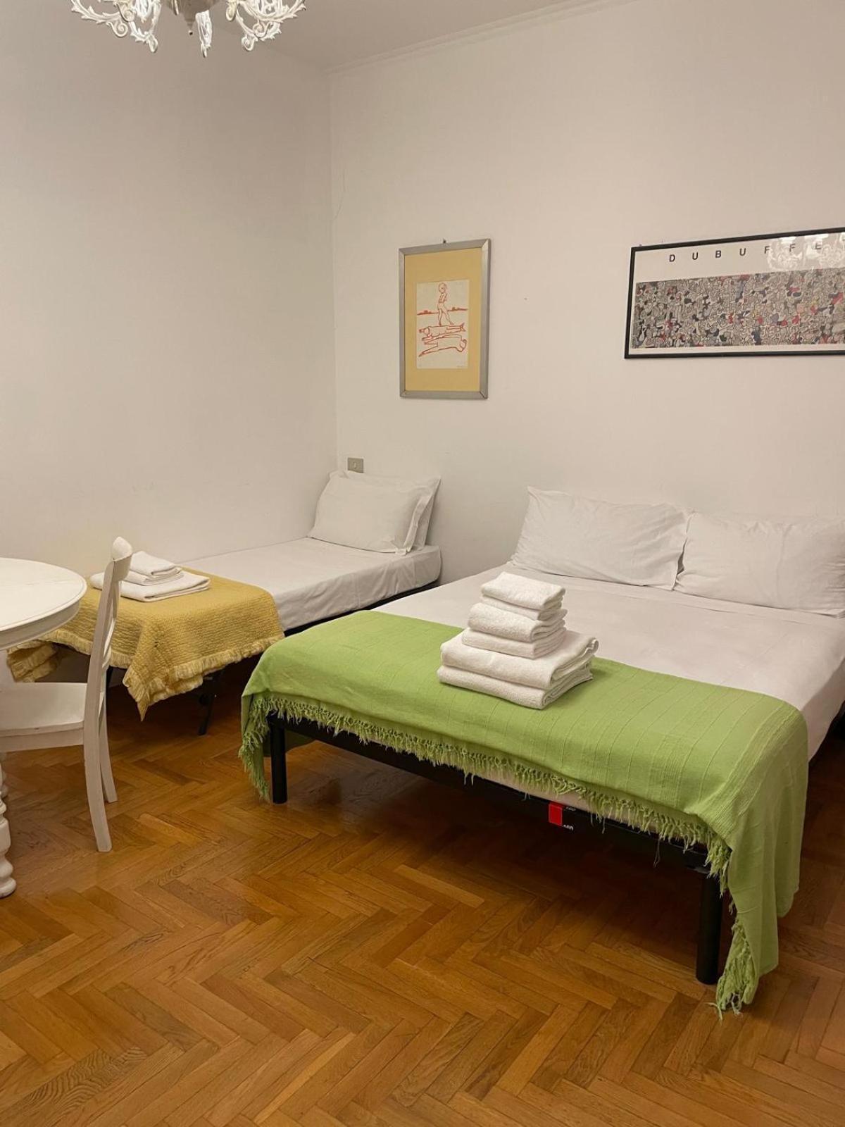 Elegant Apt-Typical Roman Palazzina Pz Alessandria Bagian luar foto