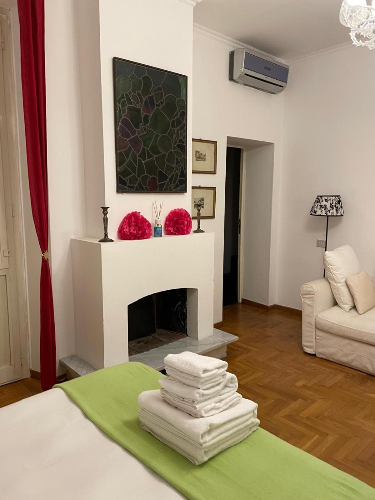 Elegant Apt-Typical Roman Palazzina Pz Alessandria Bagian luar foto